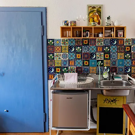 La Casita Linda